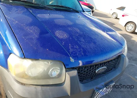 2006 Ford Escape Xlt from USA, damaged, VIN 1FMYU03Z76KA37685